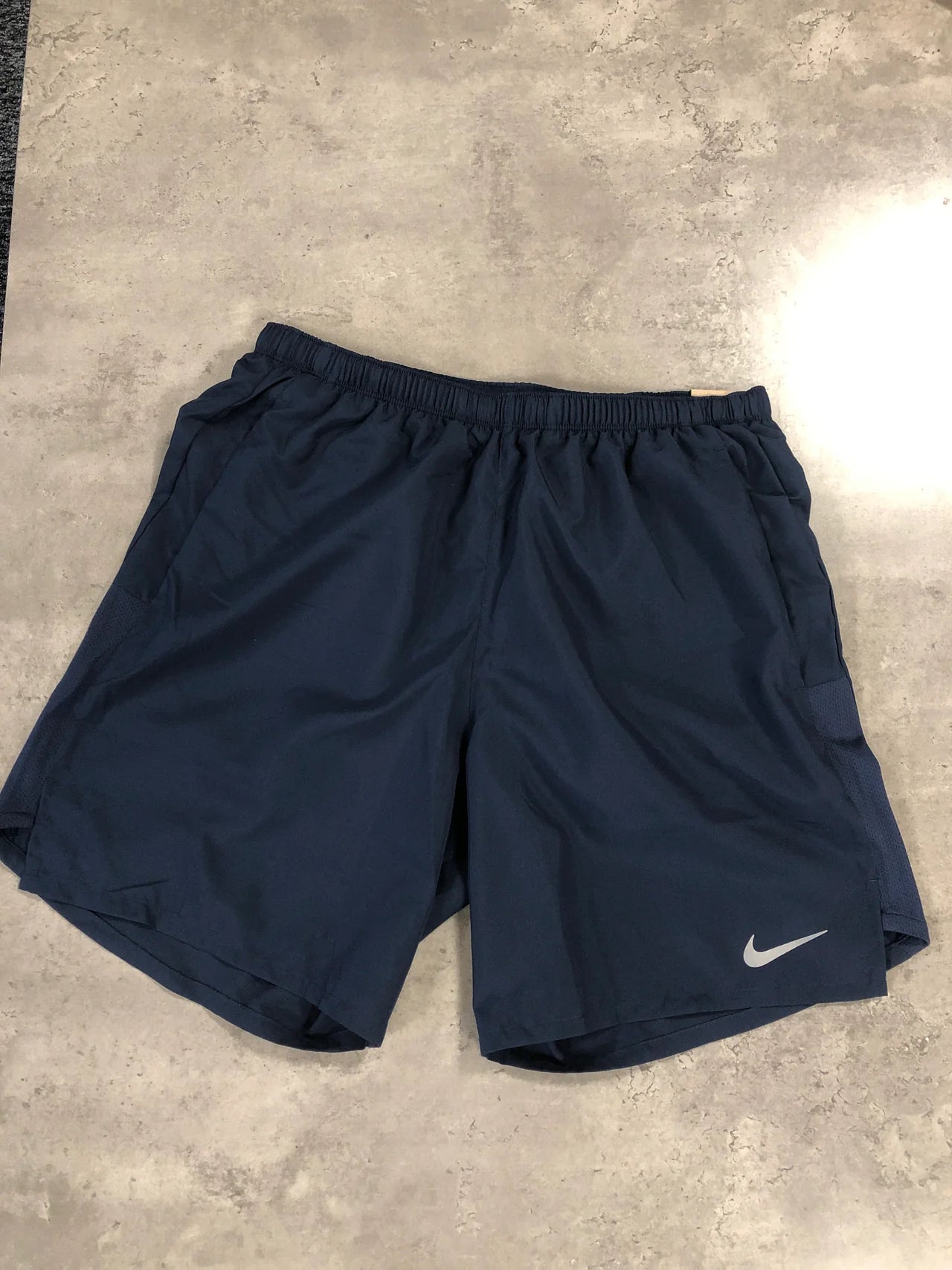 Nike Challenger 7” Shorts